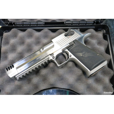 Pistolet Desert Eagle Magnum Research cal 44 mag Inox 6" ref DE44SRMB OCCASION