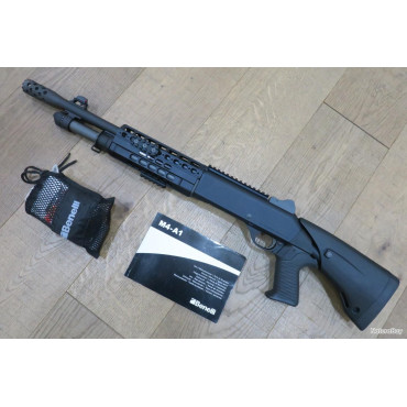 Fusil Semi-Auto Benelli M4 Super 90 cal 12/76 OCCASION